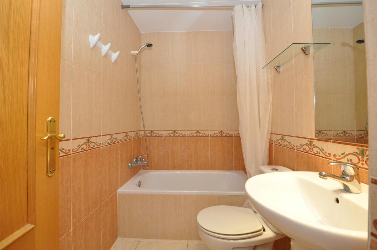 Apartamentos Ar Easy Oliva Льорет-де-Мар Екстер'єр фото