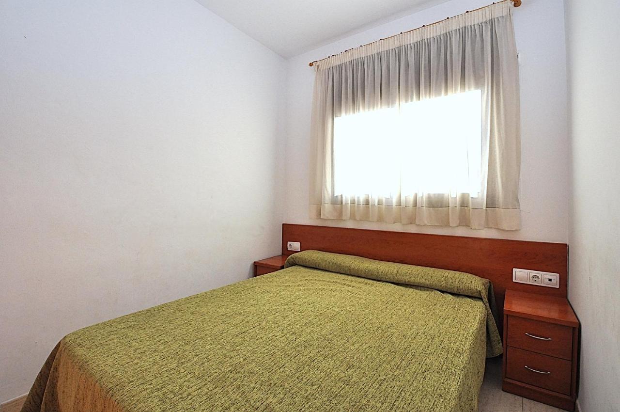 Apartamentos Ar Easy Oliva Льорет-де-Мар Екстер'єр фото
