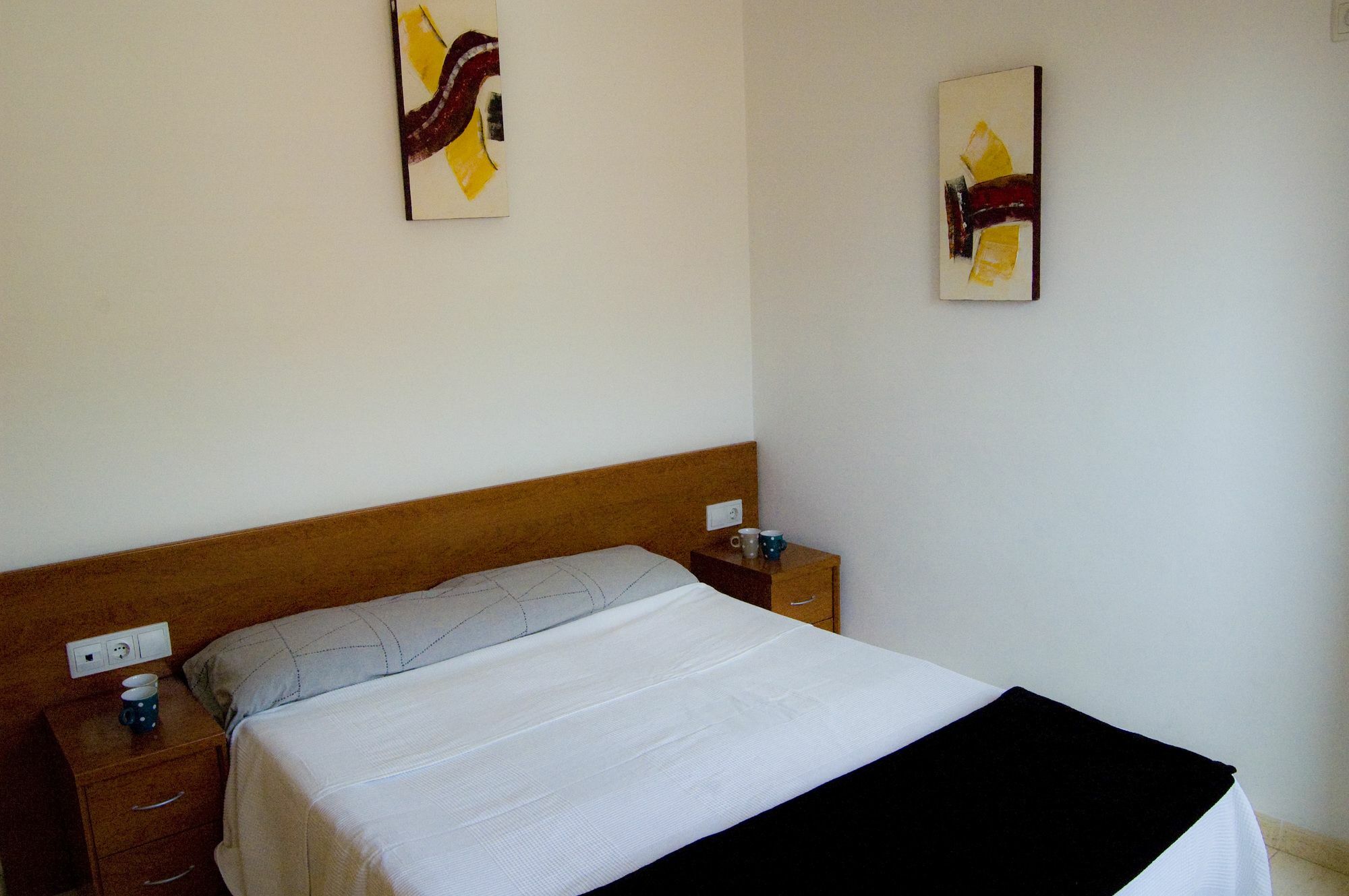 Apartamentos Ar Easy Oliva Льорет-де-Мар Екстер'єр фото